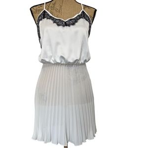 Flora Nikrooz Like New White Chemise Eyelash Lace Details & Pleated Skirt- Med